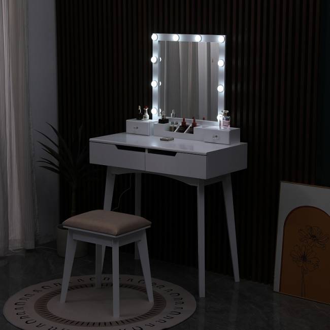 Туалетный столик CZ20