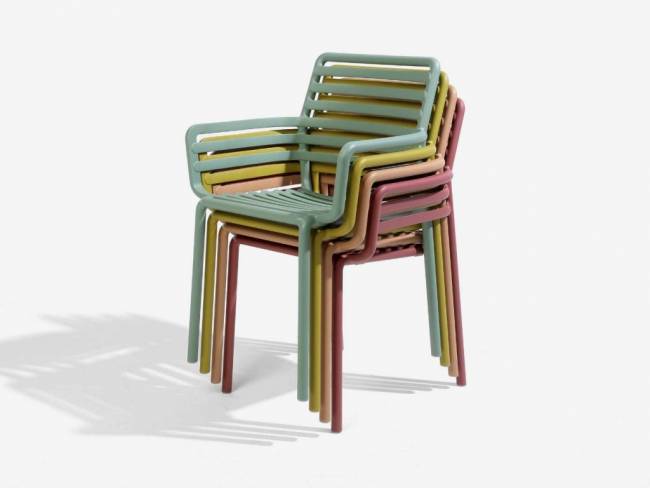 Кресло пластиковое Doga капучино 600х565х835 мм Кресло пластиковое Doga капучино 600х565х835 мм