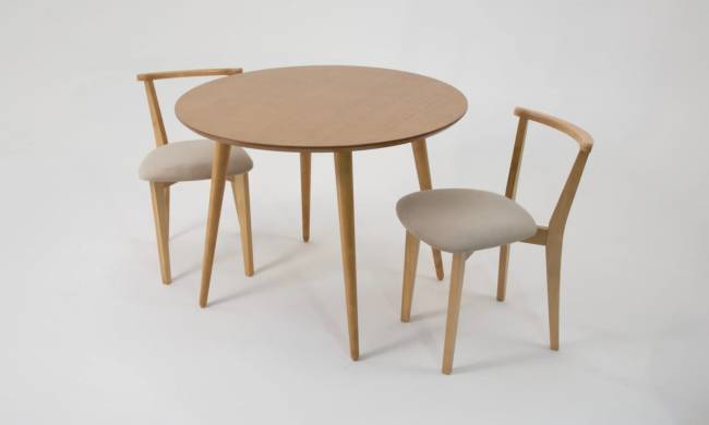 Стол Монте К 90 натур со стульями Франк натур велюр бежевый Стол Монте К 90 натур со стульями Франк натур велюр бежевый