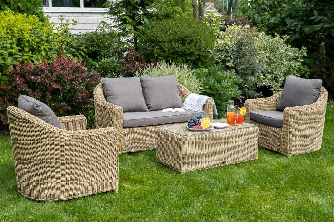 "Кон Панна" столик журнальный из искусственного ротанга, цвет соломенный "Кон Панна" столик журнальный из искусственного ротанга, цвет соломенный