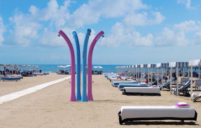 Душ солнечный Happy Beach F 530 антрацит 220х240х2220 мм Душ солнечный Happy Beach F 530 антрацит 220х240х2220 мм