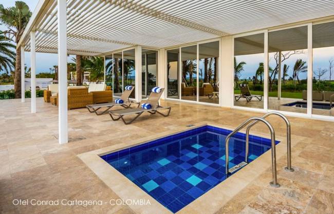 Шезлонг-лежак металлический Wave белый, синий 1910х715х300 мм