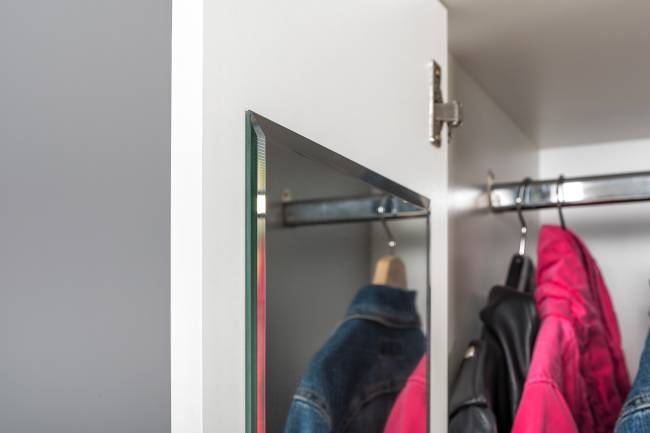 Для двоих детей молодёжная стенка Торонто цвет белый шагрень/стальной серый