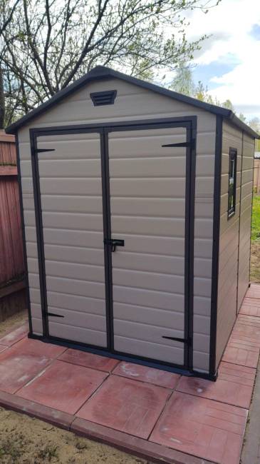 Сарай "Манор 6x8DD" (размеры 177х230 см), бежевый Сарай "Манор 6x8DD" (размеры 177х230 см), бежевый