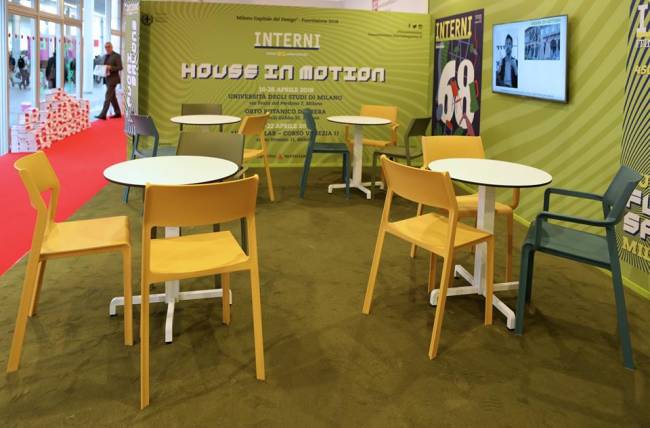 Кресло пластиковое Trill Armchair бирюзовый 585х535х825 мм