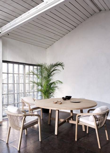 Обеденная группа RIMINI M круглый стол Обеденная группа RIMINI M круглый стол