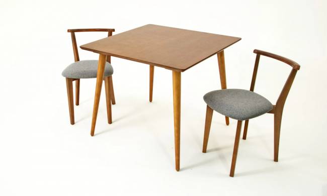 Стол Монте М 100 орех со стульями Франк орех рогожка серый